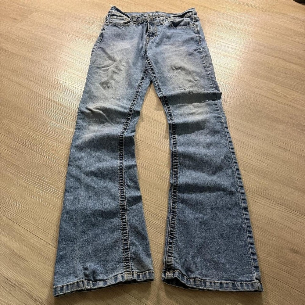 28x32 Blue Bootcut Flared Jeans Y2K Indie 2000s